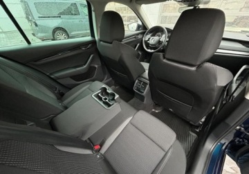 Skoda Octavia IV Kombi 2.0 TDI 115KM 2021 Skoda Octavia Po duzym serwisie AmbitionPakiety, LED, Tempom, Kamera, Salo, zdjęcie 8