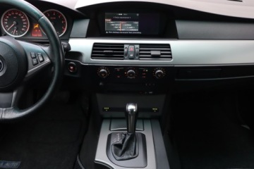 BMW Seria 5 E60 Sedan 3.0 530i 258KM 2006 BMW 5 530i, GAZ, Automat, Navi, Xenon, Klima, zdjęcie 11