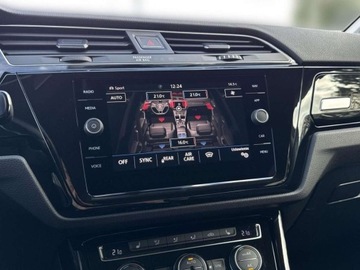 Volkswagen Touran III 1.5 TSI EVO 150KM 2019 Volkswagen Touran TSI 150KM Highline 7 os. R-Line Exterieur LED Nawiga, zdjęcie 28