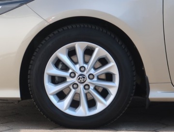 Toyota Corolla XII Sedan 1.5 VVT-i 125KM 2022 Toyota Corolla 1.5 VVT-i, Salon Polska, zdjęcie 13