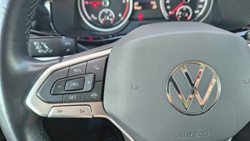 Volkswagen Multivan T7 2022 Volkswagen Multivan 2.0TDI 204KM 4Motion 7os Kamer, zdjęcie 14