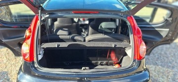 Peugeot 107 Hatchback 5d Facelifting 2012 1.0 VTI 68KM 2013 Peugeot 107 automat klima mały przebieg, zdjęcie 9