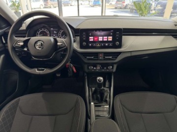 Skoda Scala Hatchback 1.5 TSI 150KM 2023 Skoda Scala Ambition CarPlayAndroid Auto LED Czujniki parkowania 1.5, zdjęcie 12