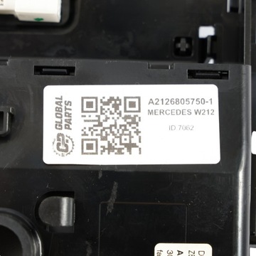 MERCEDES W212 KONZOLA STŘEDNÍ  SKŘÍŇKA POPELNÍK KRYT A2126805750