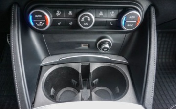 Alfa Romeo Stelvio SUV Facelifting 2.0 Turbo 280KM 2020 Alfa Romeo Stelvio Alfa Romeo Stelvio Veloce GWARANCJA do 2030 2.0 Benzyna, zdjęcie 21