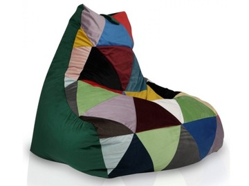 85x100 zielona pufa w kolorowe trójkąty velvet