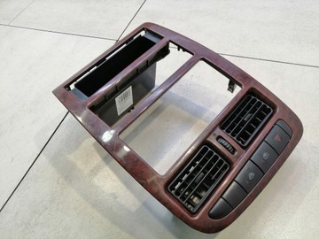 РАМКА ЦЕНТРАЛЬНОЙ ПАНЕЛИ TOYOTA AVENSIS I 2.0D