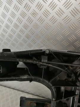 7146645 71454479 PAS PŘEDNÍ NOSNÍK VÝZTUHA ŽALUZIE BMW E90 E91 LCI