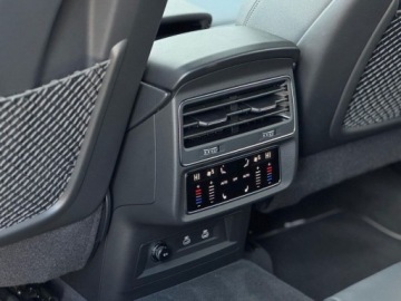 Audi Q7 II SUV Facelifting  3.0 45 TDI 231KM 2025 Audi Q7 Reflektory Matrix LED , Wyswietlacz Head-up Kamery 360 3.0 Diesel, zdjęcie 25