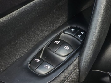 Nissan Qashqai II Crossover Facelifting 1.5 dCi 110KM 2018 Nissan Qashqai SalonPL Tempomat Klimatyzacja LED G, zdjęcie 13