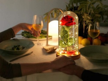 ВЕЧНАЯ РОЗА В СТЕКЛЕ КРАСНАЯ ПОДАРОЧНАЯ СВЕТЯЩАЯСЯ СВЕТОДИОДНАЯ НА СЛУЧАЙ ДЛЯ ЖЕНЩИН