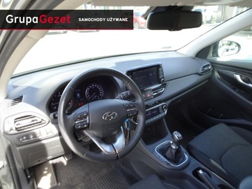Hyundai i30 III Hatchback Facelifting 1.5 T-GDI 48V 160KM 2022 Hyundai i30 Wagon Smart 1.5 T-GDI 6MT (160KM) + pakiet Led kolor Amazon Gre, zdjęcie 5