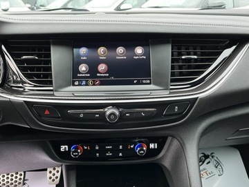 Opel Insignia II Sports Tourer Facelifting 2.0 Diesel 174KM 2021 Opel Insignia Salon Pl / Bezwypadkowy / Automat, zdjęcie 15