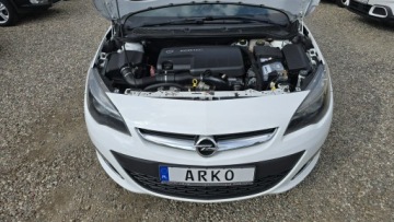 Opel Astra J Sports Tourer Facelifting 1.7 CDTI ECOTEC 130KM 2013 Opel Astra Active, szyberdach, PDC, serwisowana, zdjęcie 16
