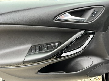 Opel Astra K Sports Tourer 1.6 Turbo 200KM 2017 Opel Astra 1.6Turbo/Navi/Kamera /Podgrzewana Kiera, zdjęcie 30