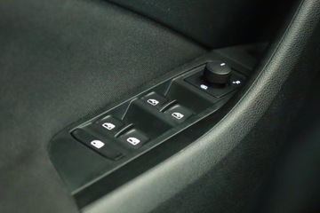 Skoda Kamiq Crossover Facelifting 1.0 TSI 115KM 2024 Skoda Kamiq 1.0 TSI, 1. Właściciel, Serwis ASO, zdjęcie 12