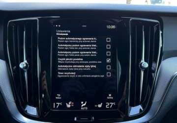 Volvo V60 II  2022 Volvo V60 Plus Dark, Tempomat, Kamera, GPS, Podgrzewane fotele i kierownic, zdjęcie 20