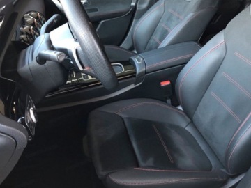 Mercedes Klasa A W177/V177 Hatchback Facelifting 2.0 220 190KM 2025 A Klasa 220 4-Matic AMG Line 2.0 (190KM) 2025, zdjęcie 4