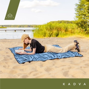 Koc piknikowy KADVA Rulo niebieski 140 x 170 TRWAŁY MATERIAŁ WIELOFUNKCYJNY