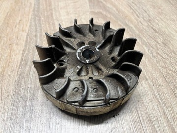 STIHL FS 90 AV МАГНИТНОЕ КОЛЕСО