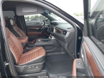  GMC Yukon 4WD Denali Ultimate 2023 6.2l 6.2 Benzyna 420KM, zdjęcie 10