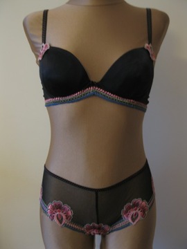 SIMONE PERELE KATARINA бюстгальтер размер 75B + шорты (НОВИНКА)