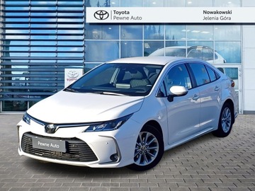 Toyota Corolla XII Sedan Facelifting 1.5 VVT-i 125KM 2023 Toyota Corolla 1.5 Comfort MS Seria E21 (2019-) 1.