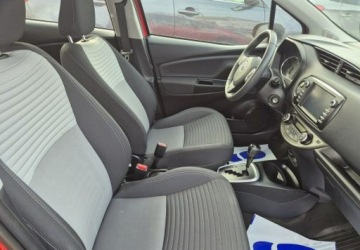 Toyota Yaris III Hatchback 5d Facelifting 2017 1.5 Hybrid 100KM 2018 Toyota Yaris Tylko 55.000km Super stan8 2 komp kol 1.5 Hybryda 100KM, zdjęcie 13