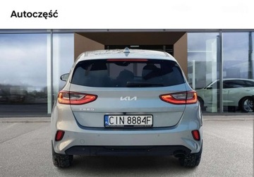 Kia Ceed III Hatchback Facelifting  1.5 T-GDI 160KM 2022 Kia Ceed 2022 1.5T-GDI 160KM 48V Business Line 100.426km Salon PL Bezwyp 1, zdjęcie 3