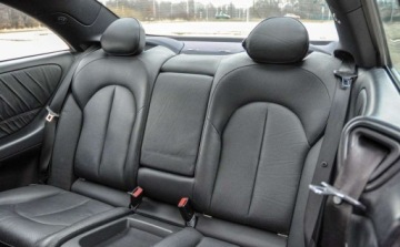 Mercedes CLK W209 Coupe C209 3.0 V6 (320 CDI) 224KM 2006 Mercedes-Benz CLK 3,0CDI (224KM) Automat Lift Skory 3.0 Diesel 224KM, zdjęcie 7