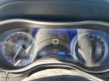 Chrysler 300C II 2021 Chrysler 300 2021r., Touring, od ubezpieczalni 3.6 Benzyna 292KM, zdjęcie 9