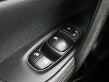 Nissan Qashqai II Crossover Facelifting 1.7 dCi 150KM 2019 Nissan Qashqai 1.7 dCi, Salon Polska, Serwis ASO, zdjęcie 15