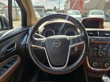 Opel Mokka I SUV 1.4 Turbo ECOTEC 140KM 2015 Opel Mokka 1,4 benzyna 140KM automat Innovation, zdjęcie 9