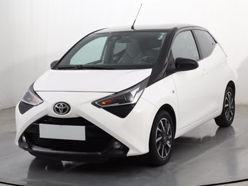 Toyota Aygo II Hatchback 3d Facelifting 1.0 VVT-i 72KM 2021 Toyota Aygo 1.0 VVT-i, Salon Polska, zdjęcie 1