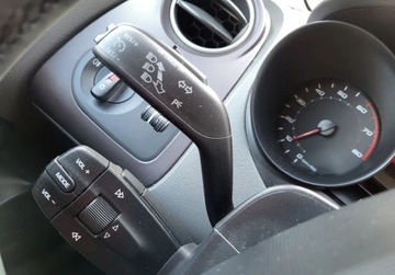 Seat Ibiza IV Hatchback 5d 1.2 MPI 70KM 2011 Seat Ibiza Seat Ibiza Tempomat Alufelgi 1.2 Benzyna 70KM, zdjęcie 20