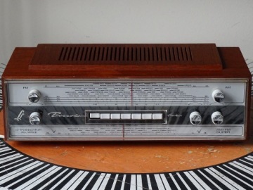 L&L Linnet & Laursen Piccolo 622 box . 1123