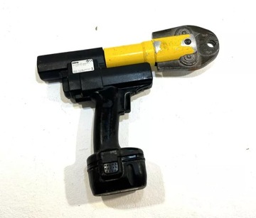 REMS МИНИ-ПРЕСС ACC 578001 МАШИНА ДЛЯ ГРУНТОВКИ ТРУБ