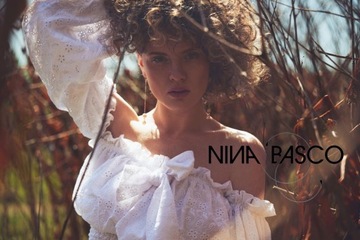 NINA BASCO komplet biały spodenki i top z batystu XS/S