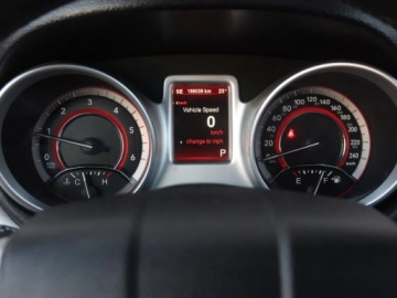 Fiat Freemont 2.0 Multijet II 16v 170KM 2015 Fiat Freemont 2.0 MultiJet, 167 KM, 4X4, Automat, zdjęcie 10