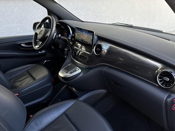 Mercedes Klasa V W447 Długi Facelifting 2.0 250d 190KM 2024 Mercedes-Benz V 250, zdjęcie 15