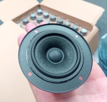 Розетка (-30%) Широкополосный динамик 200 Гц – 20 кГц