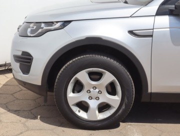 Land Rover Discovery Sport SUV 2.0 eD4 150KM 2018 Land Rover Discovery Sport eD4, Salon Polska, zdjęcie 12