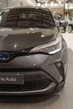 Toyota C-HR I Crossover Facelifting 1.8 Hybrid 122KM 2021 Toyota C-HR 1.8 Hybrid Style 1.8 Hybryda 122KM, zdjęcie 31