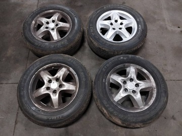KOLA KOMPLET RÁFKY PNEUMATIKY LETNÍ 5X114,3 FI71,6 215/65R16 VOYAGER IV