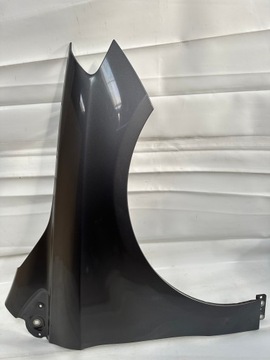 BLATNÍK PRAVÝ MERCEDES B TŘÍDA W246