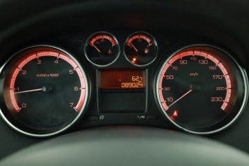 Peugeot 308 I Hatchback 5d Facelifting 1.6 VTI 120KM 2012 Peugeot 308 1.6 VTi, Salon Polska, Klima, zdjęcie 7