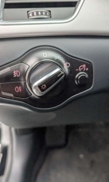 Audi A4 B9 Avant 2.0 TDI 150KM 2015 Audi A4 Avant 2.0TDI 150KM Navi Led Ksenon Gwarancja Techniczna 2.0 Diesel, zdjęcie 14