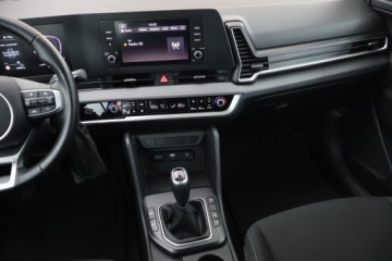 Kia Sportage V SUV 1.6 T-GDI 150KM 2023 Kia Sportage 1.6 T-GDI, Salon Polska, zdjęcie 7