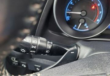 Toyota Auris II Hatchback 5d Facelifting 1.2 D-4T 116KM 2016 Toyota Auris Automat Bogata wersja Zarejestrowany 1.2 Benzyna 116KM, zdjęcie 23
