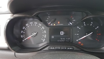 Citroen C3 III Hatchback 1.2 PureTech 82KM 2019 Citroen C3 SOCIETE PURE TECH 82 S&amp;S FEEL BUSINESS R, zdjęcie 11